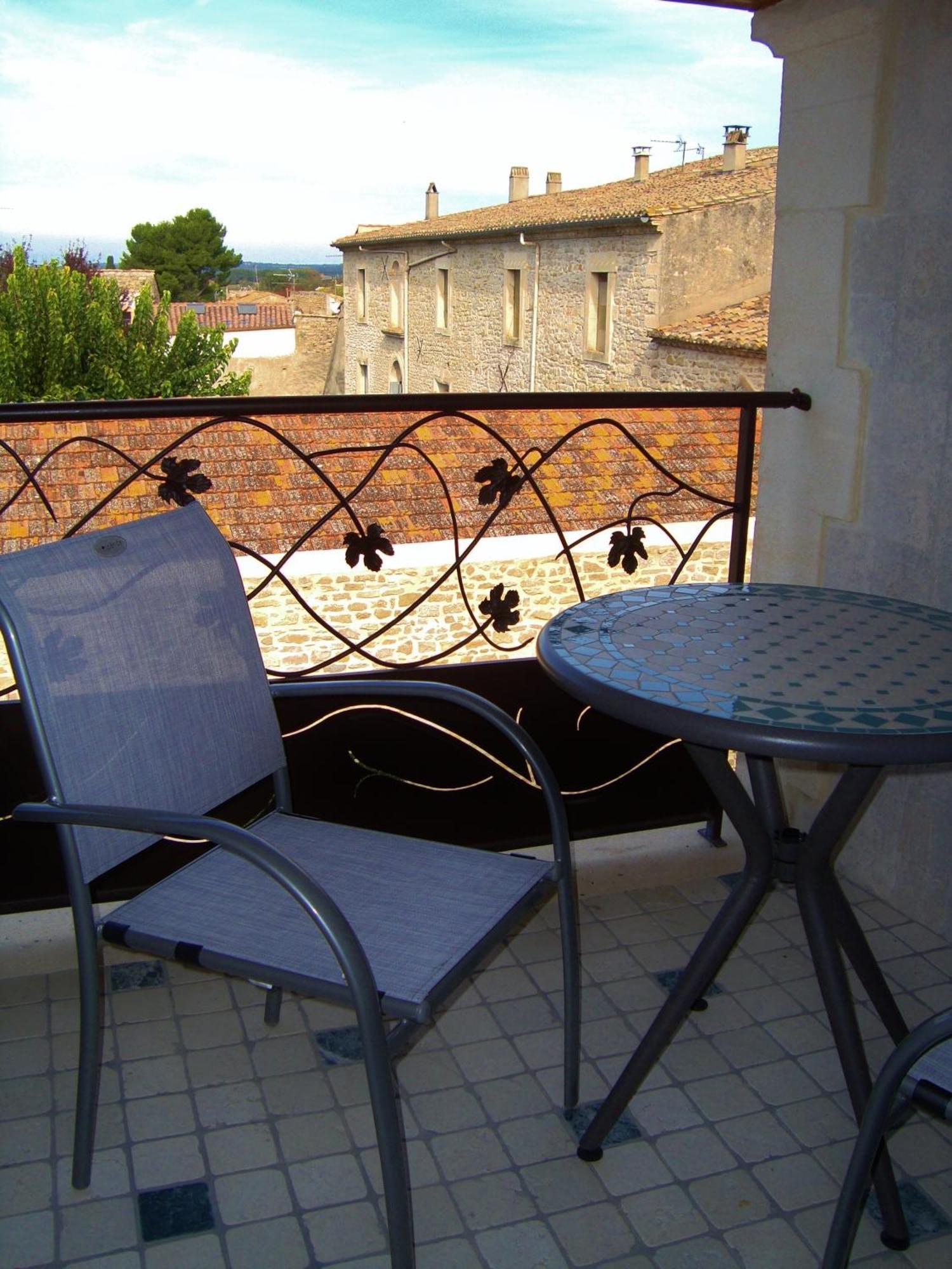 L'Escampe Bed and Breakfast Saturargues Δωμάτιο φωτογραφία