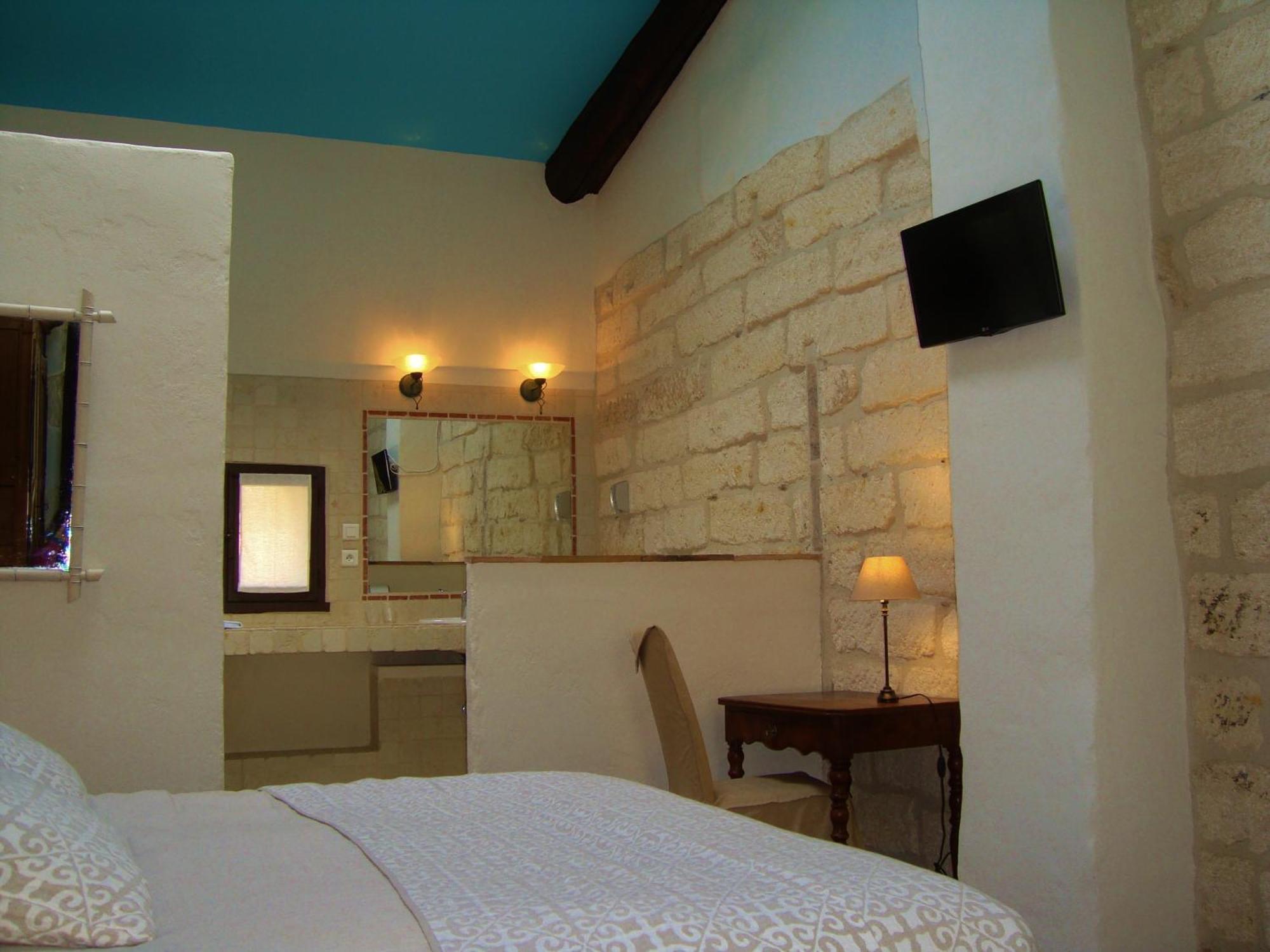 L'Escampe Bed and Breakfast Saturargues Δωμάτιο φωτογραφία